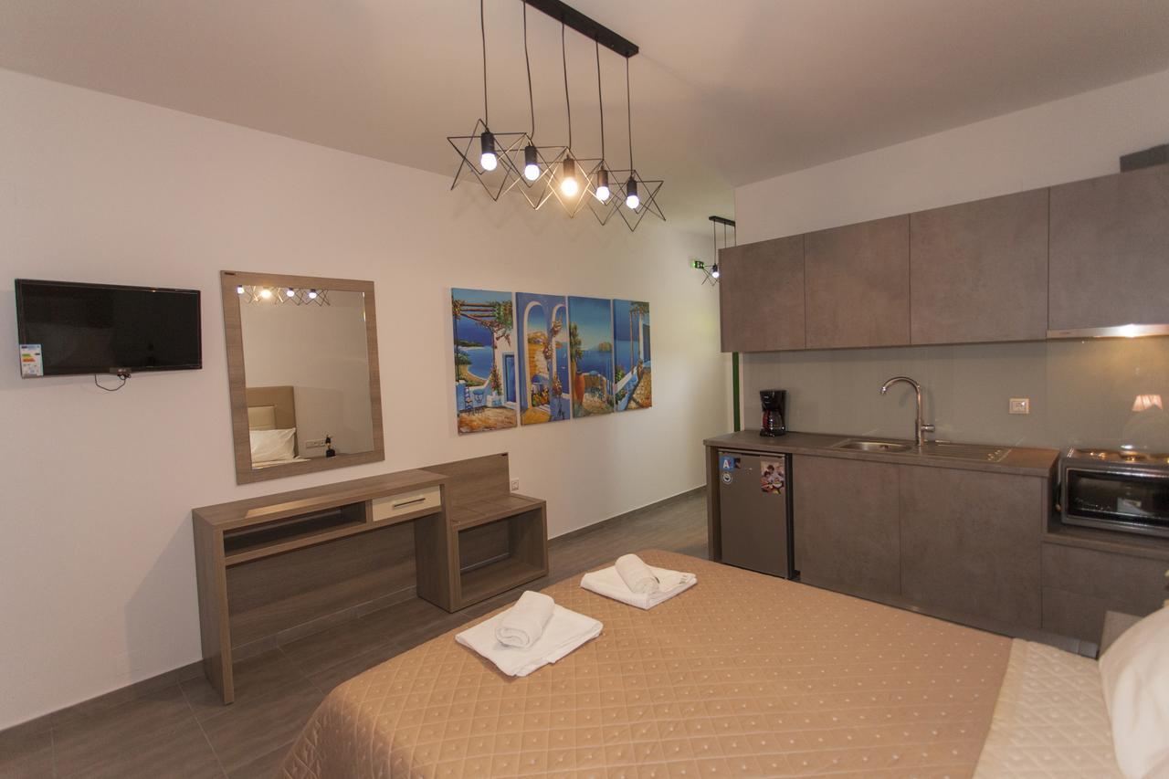 Aparthotel Oasis Exclusive Parga Habitación foto