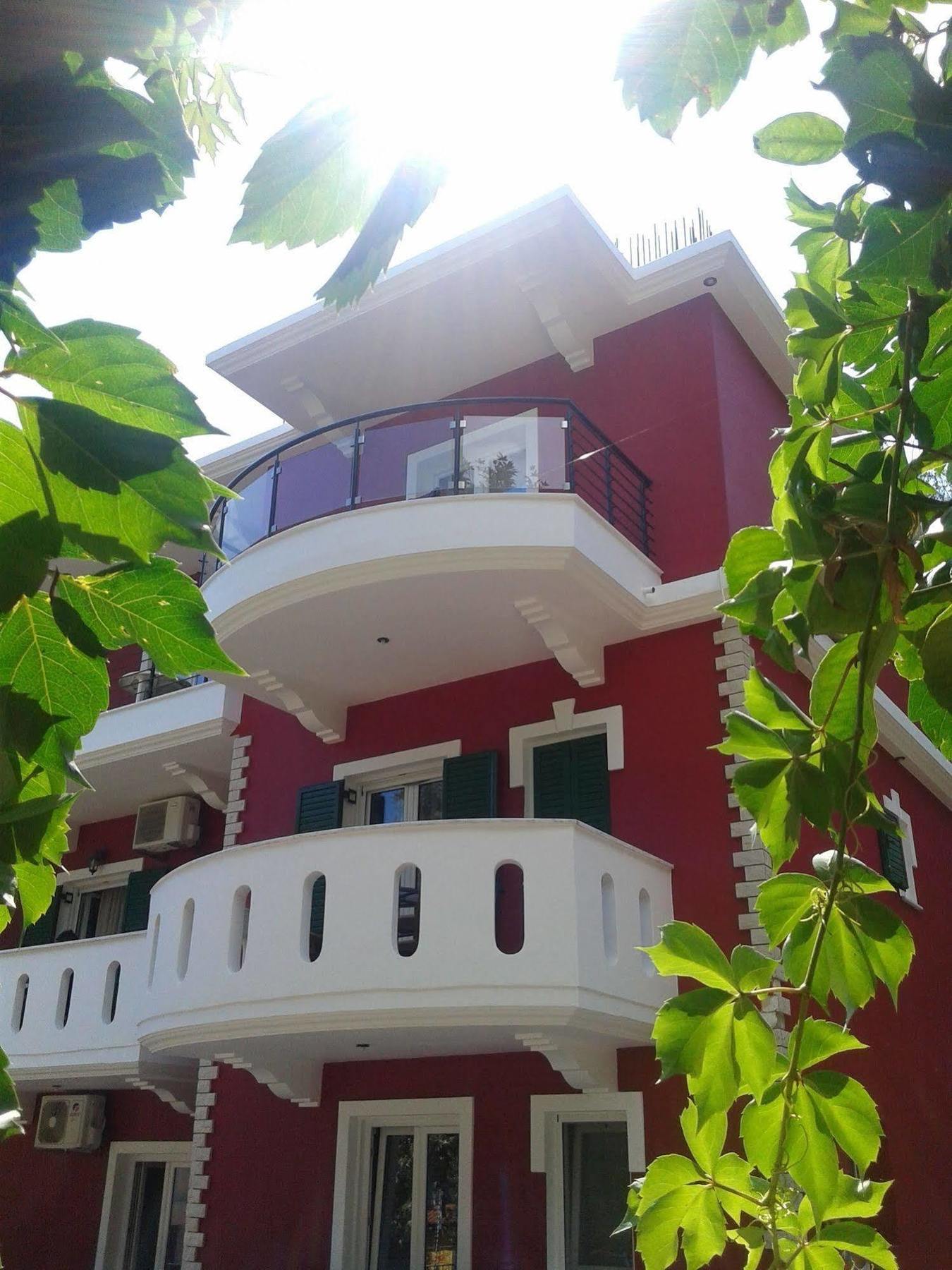 Aparthotel Oasis Exclusive Parga Exterior foto